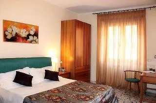 Roma Inn